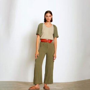 Pantalón cargo fluido